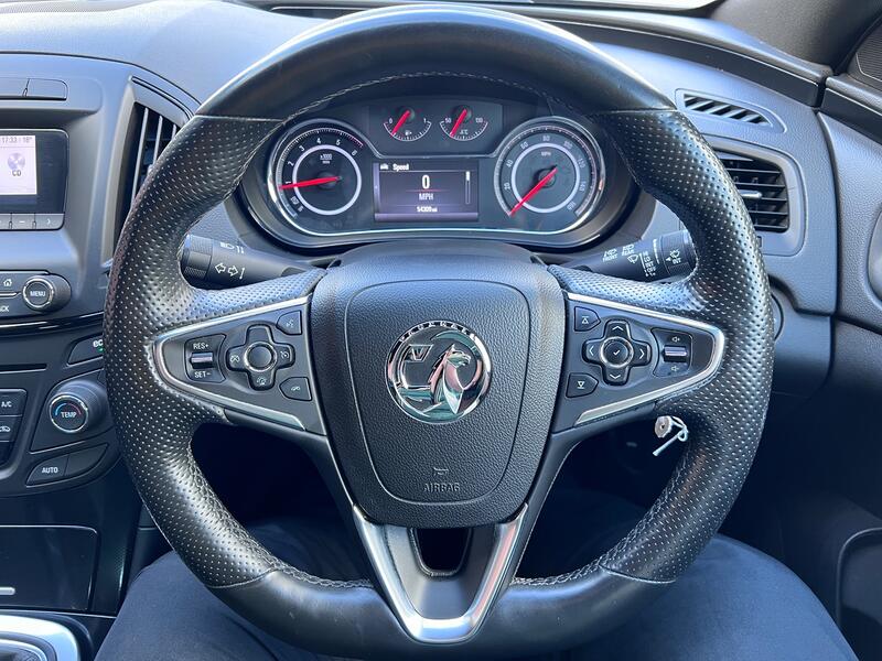 VAUXHALL INSIGNIA