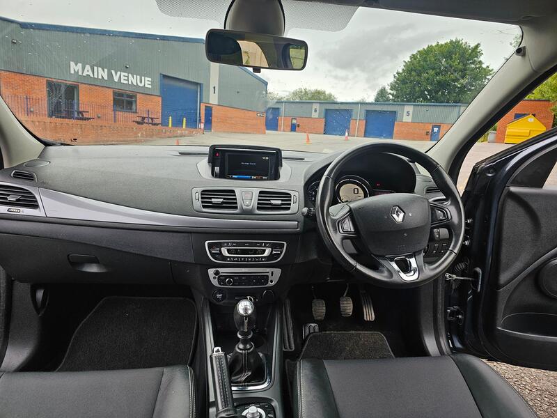 RENAULT MEGANE