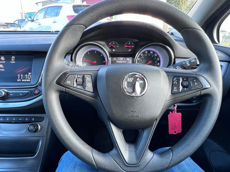 VAUXHALL ASTRA