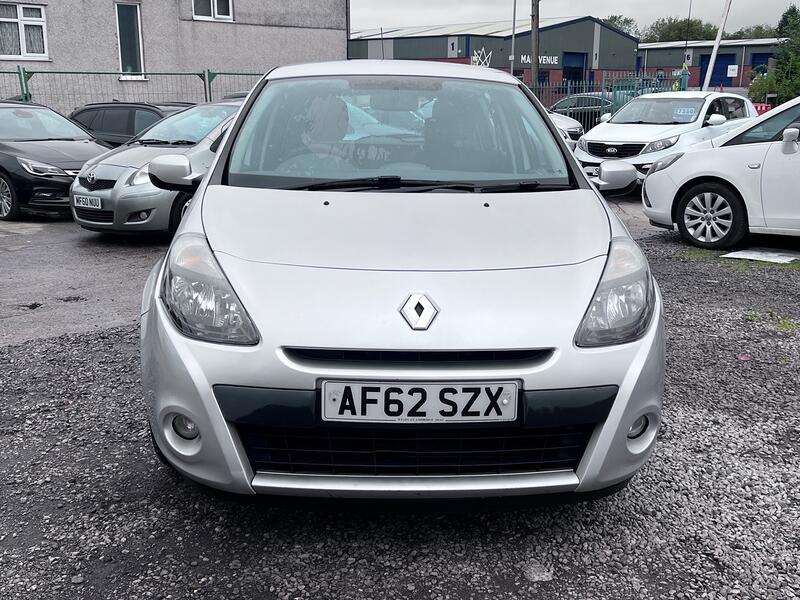 RENAULT CLIO