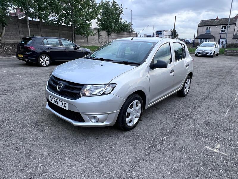 DACIA SANDERO