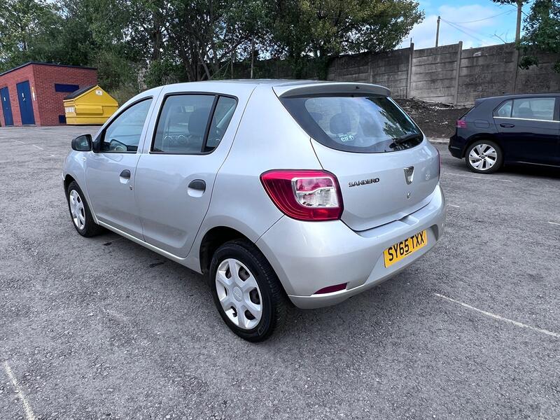 DACIA SANDERO