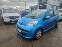 PEUGEOT 107