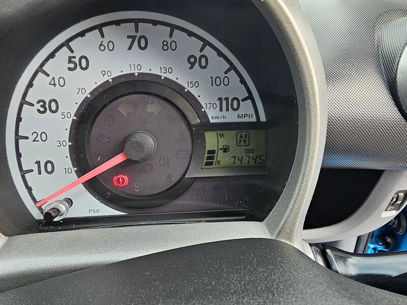 PEUGEOT 107
