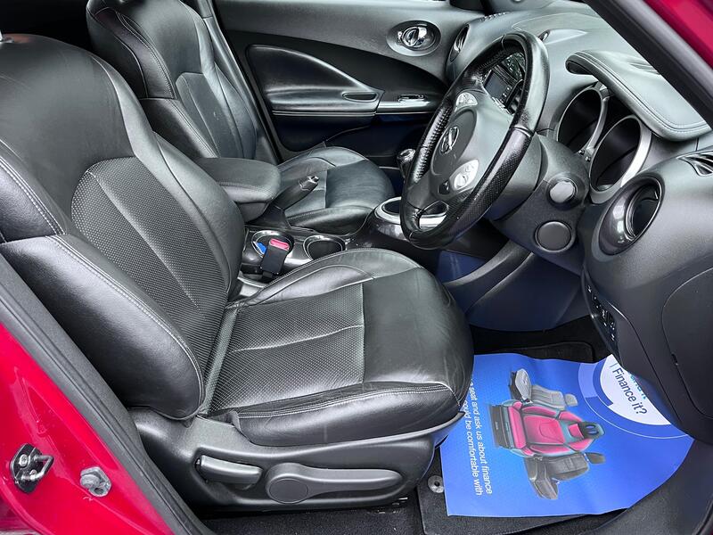 NISSAN JUKE