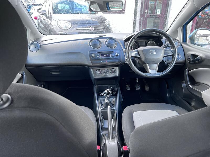 SEAT IBIZA