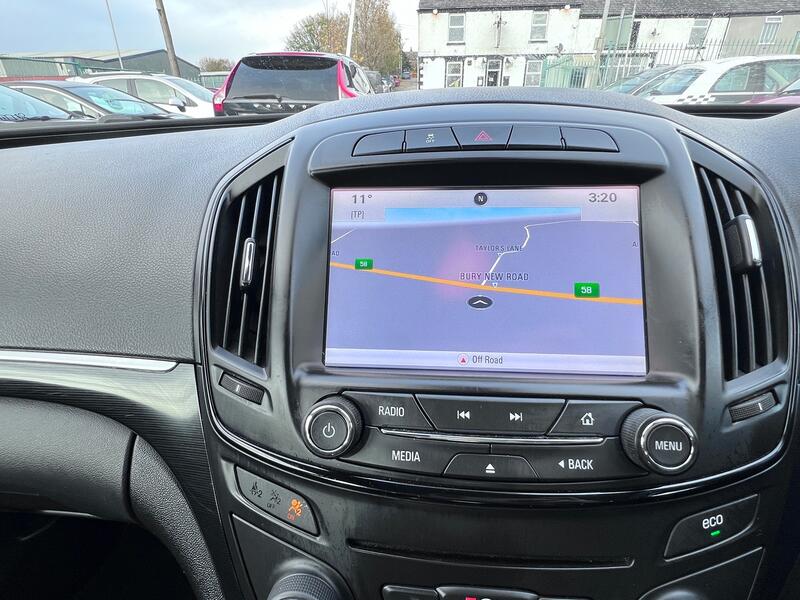 VAUXHALL INSIGNIA
