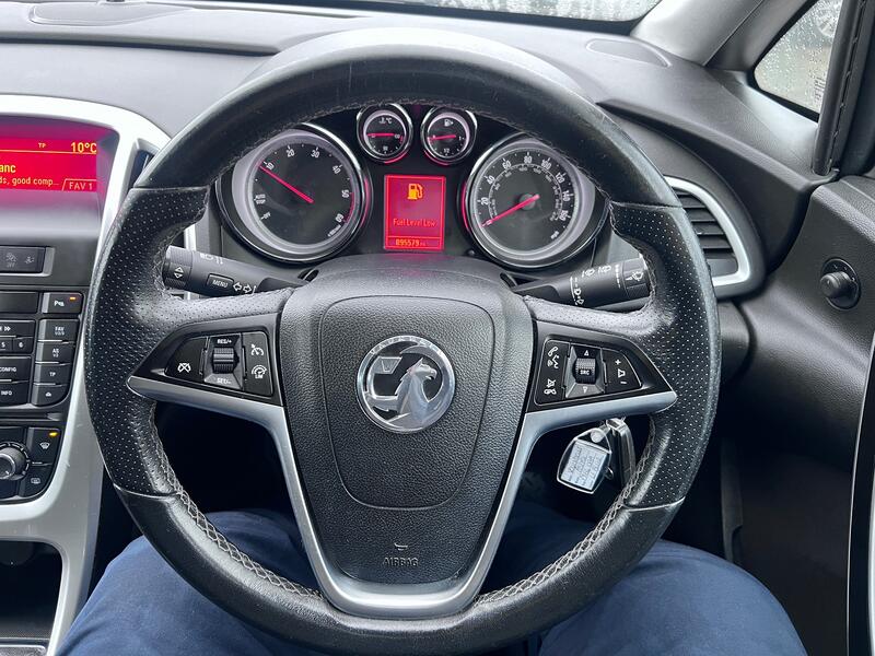 VAUXHALL ASTRA
