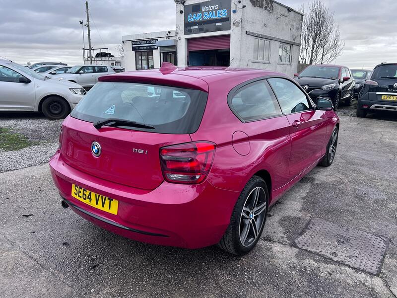 BMW 1 SERIES