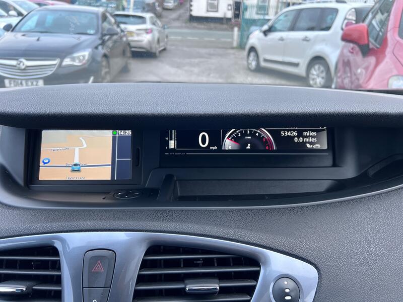 RENAULT SCENIC