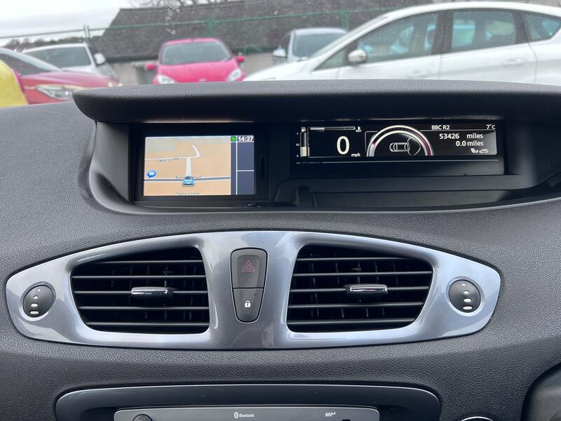 RENAULT SCENIC