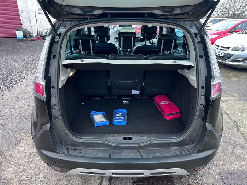 RENAULT SCENIC