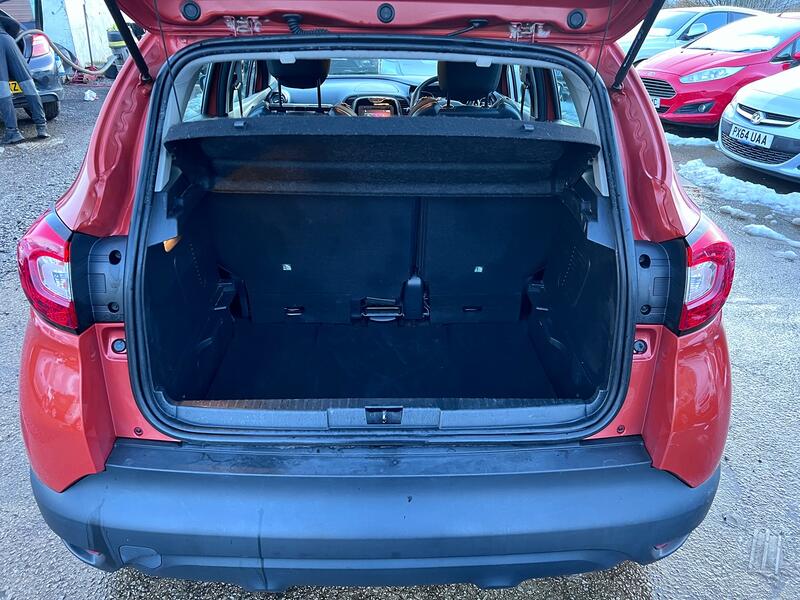 RENAULT CAPTUR