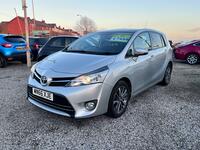 TOYOTA VERSO