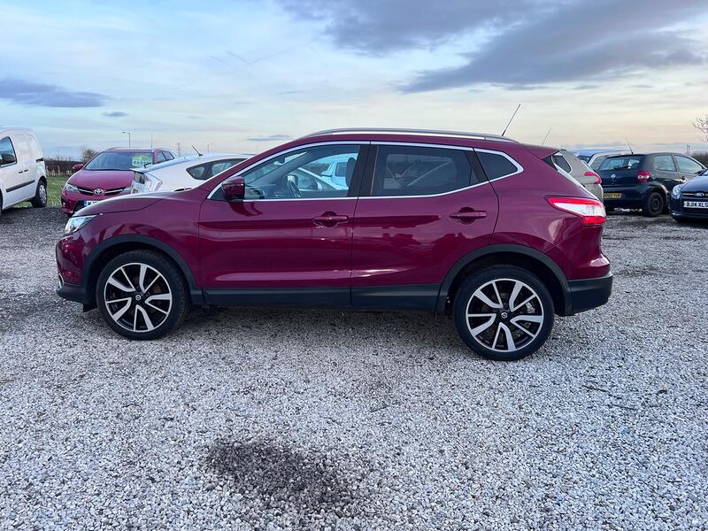 NISSAN QASHQAI