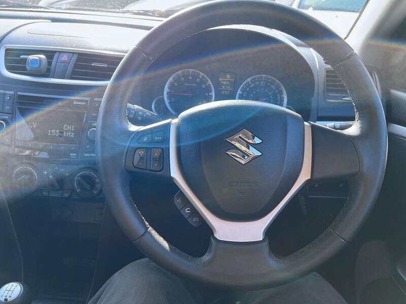 SUZUKI SWIFT