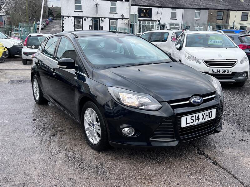 FORD FOCUS