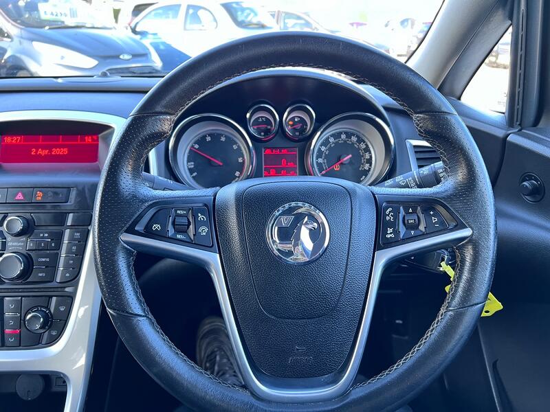 VAUXHALL ASTRA