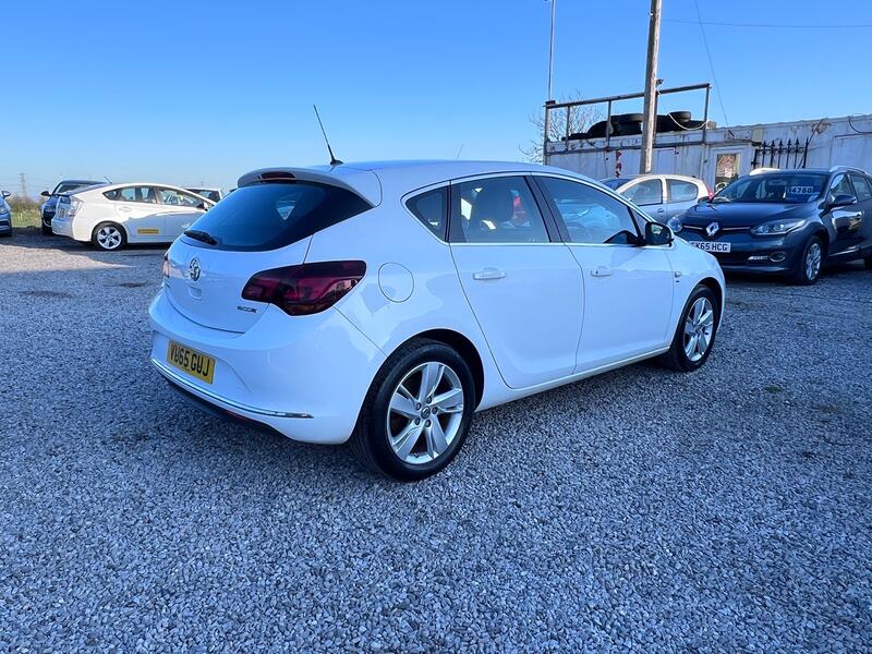 VAUXHALL ASTRA