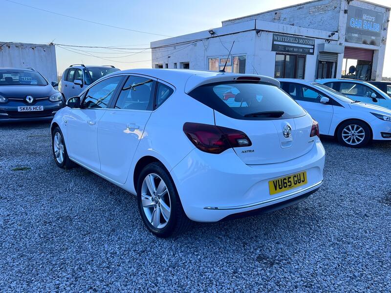 VAUXHALL ASTRA