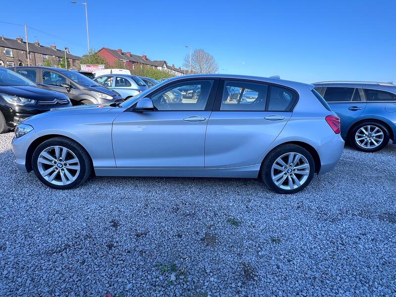 BMW 1 SERIES