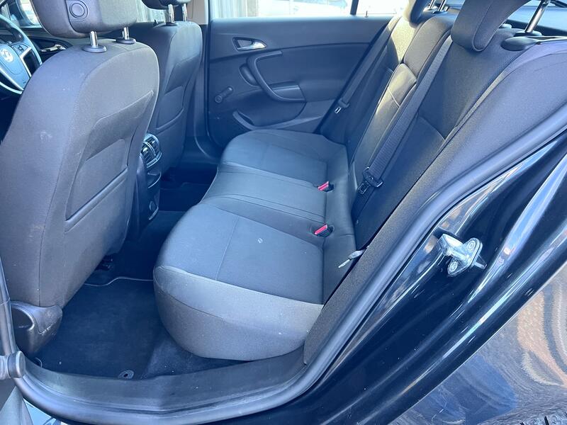 VAUXHALL INSIGNIA