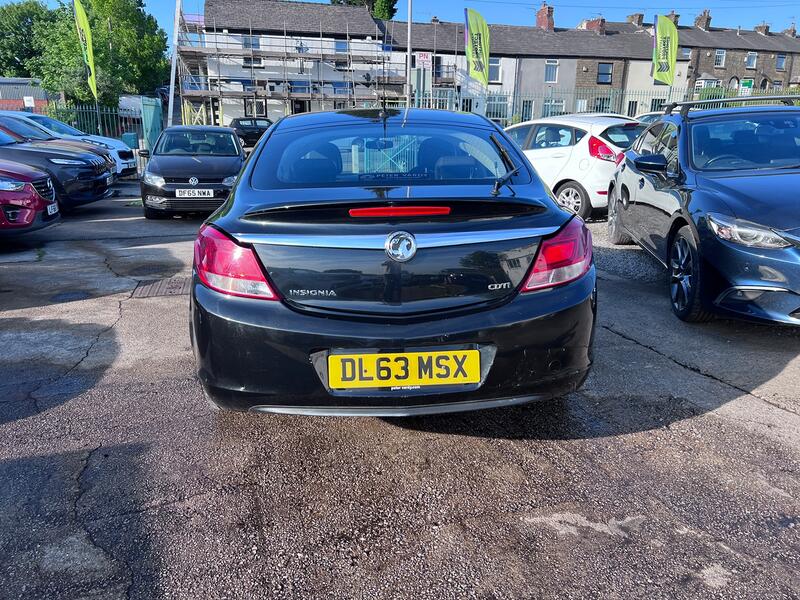 VAUXHALL INSIGNIA