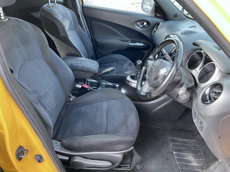 NISSAN JUKE