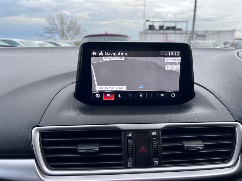 MAZDA MAZDA3