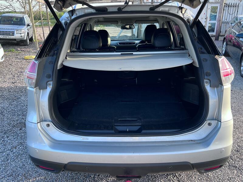 NISSAN X-TRAIL