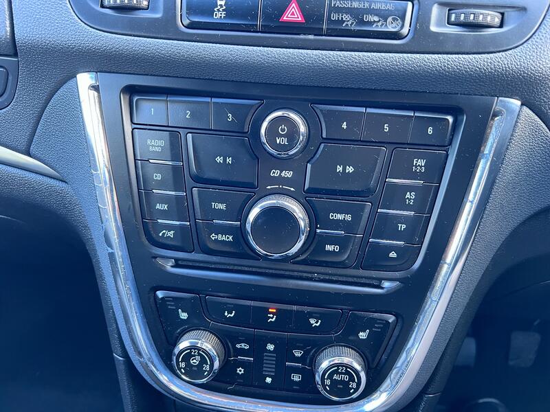VAUXHALL MOKKA