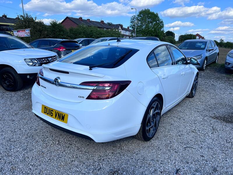 VAUXHALL INSIGNIA