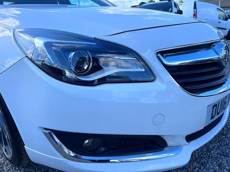VAUXHALL INSIGNIA