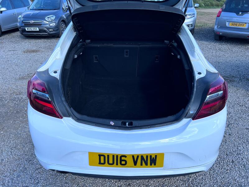 VAUXHALL INSIGNIA