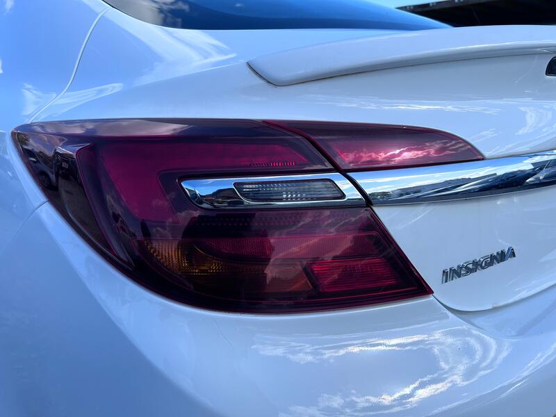 VAUXHALL INSIGNIA