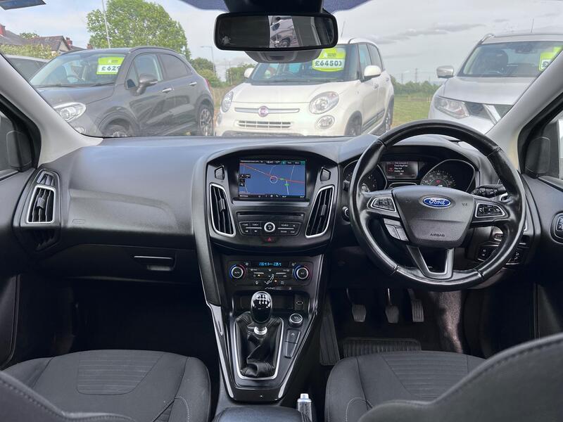 FORD FOCUS
