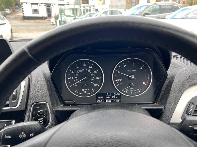 BMW 1 SERIES