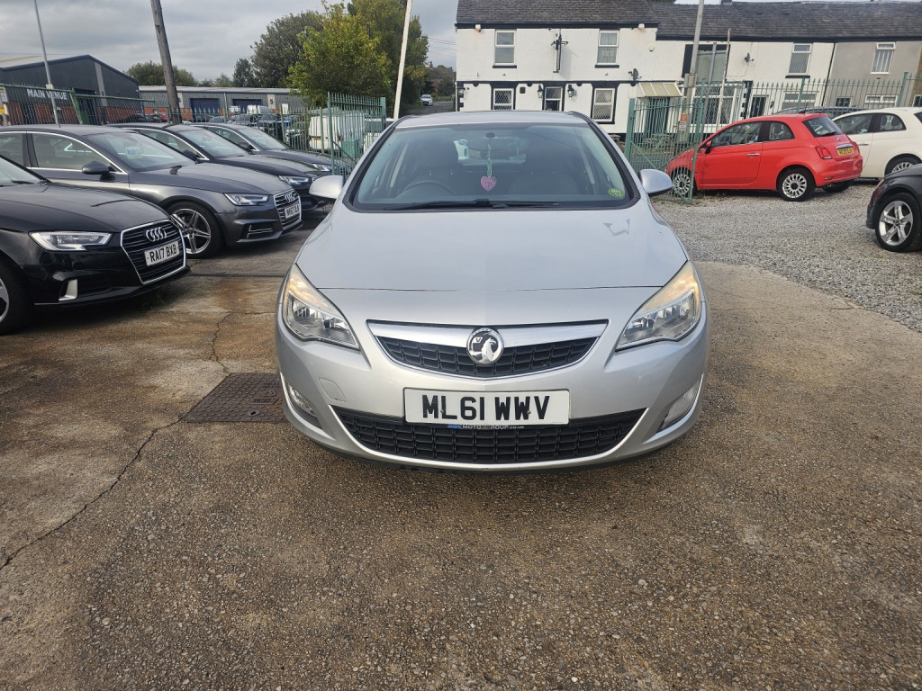 2011 Vauxhall Astra